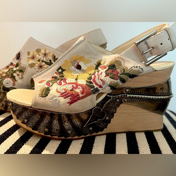 alexander mcqueen platforms - Picture 1 of 12